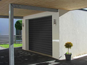 Секционные ворота для гаража с электроприводом