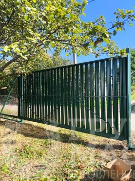 Ворота из евроштакетника без автоматики