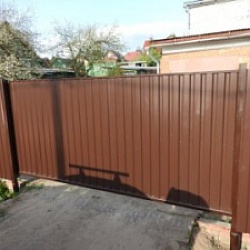 Ворота на винтовых сваях