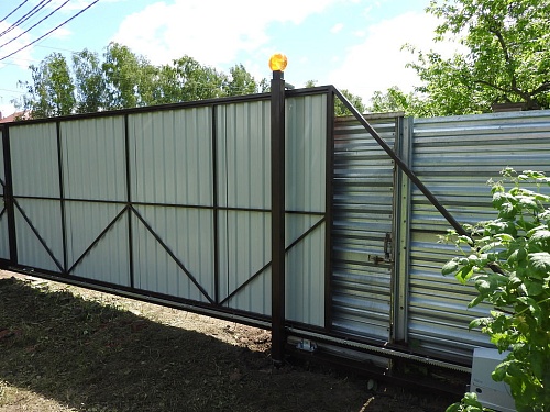 Ворота на винтовых сваях Ворота на винтовых сваях